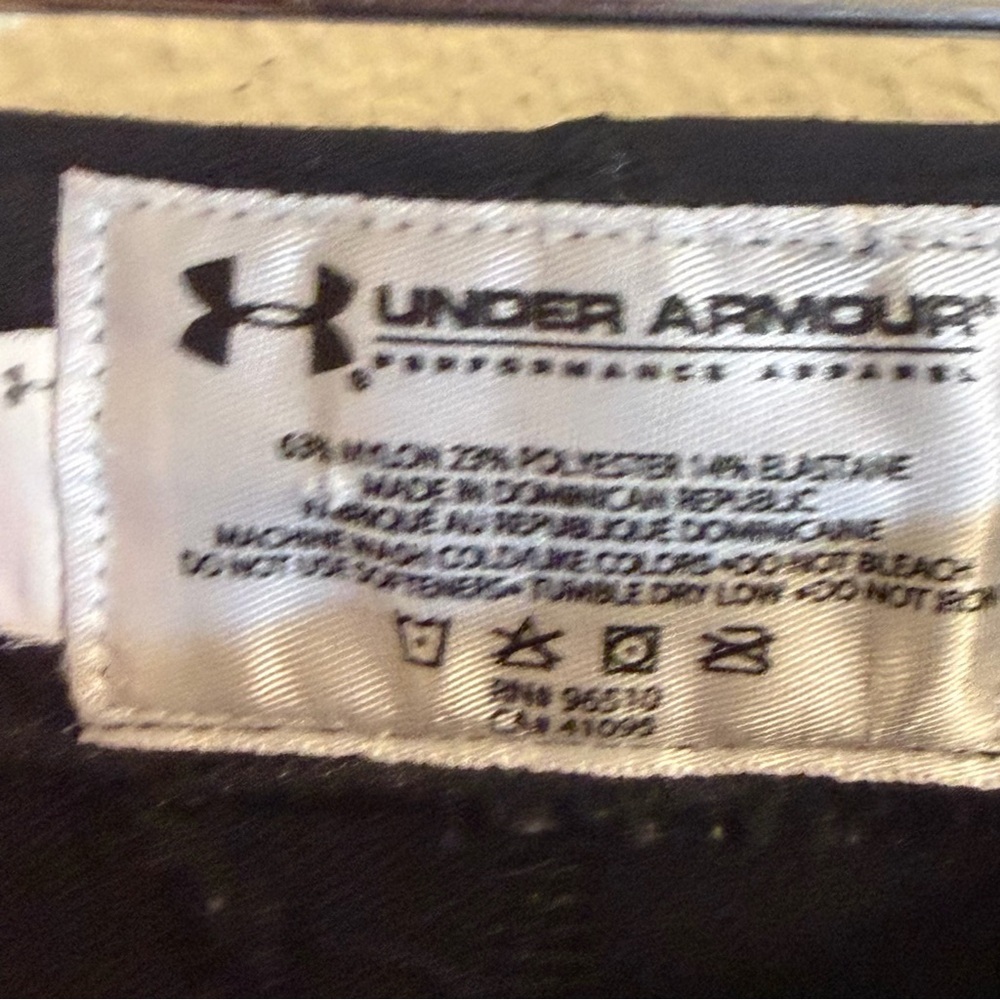 Under Armour Youth XL Black Compression Leggings Base Layer Athletic Pants - Picture 5 of 8